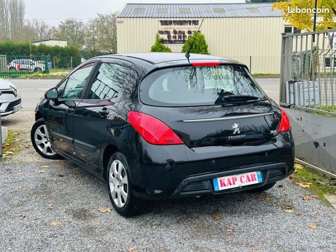 Peugeot 308 1.6 HDI ACCESS Noir de 2012