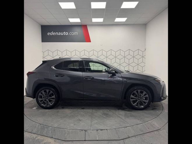 Lexus UX MC 300h 2WD F SPORT Design  de 2024