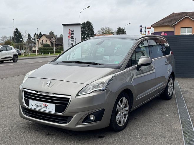 Peugeot 5008 1.6 HDi 115ch Allure 1re main Beige de 2014