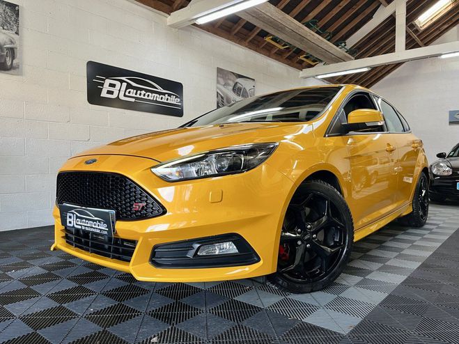 Ford Focus ST 2.0 ECOBOOST 250ch  de 2017