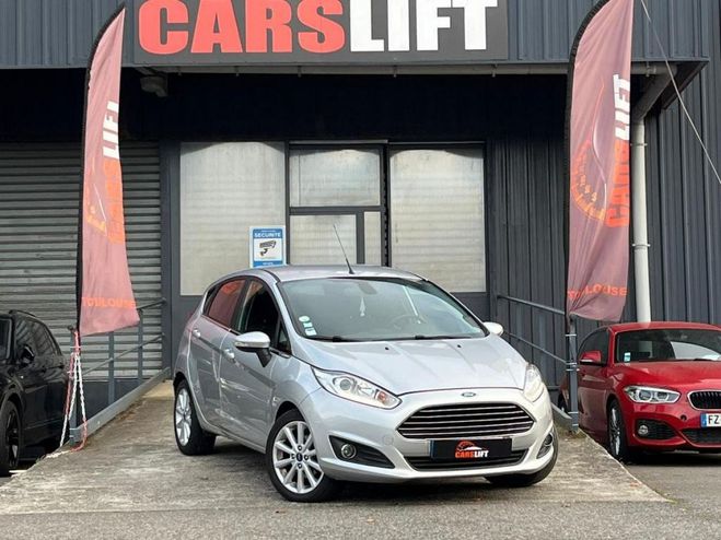 Ford Fiesta VI Phase 2 5 portes 1.5 TDCi 95 cv , TIT Gris de 2016