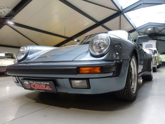 Porsche 911 Speedster Cirrusblau Metallic de 1989