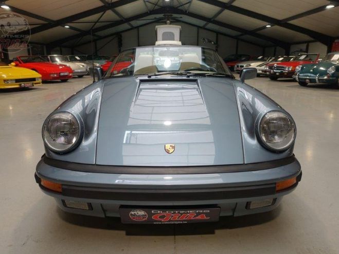 Porsche 911 Speedster Cirrusblau Metallic de 1989