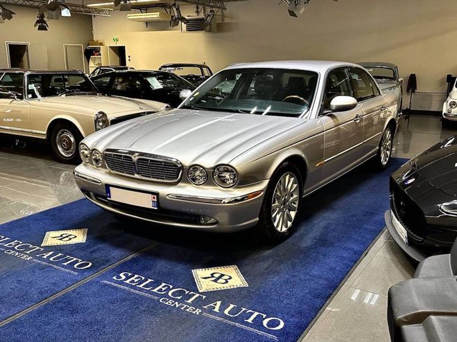 Jaguar XJ V6 3.0 Classique GRIS de 2003