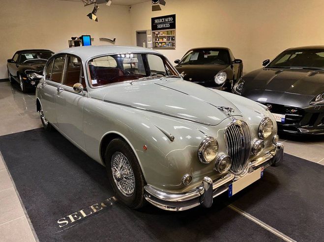 Jaguar MK1 MK II 3.8 220ch GRIS de 1961