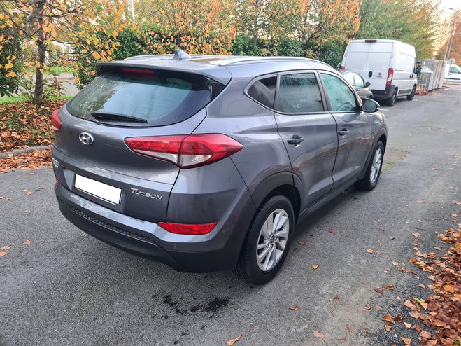 Hyundai Tucson 1.7 crdi ETAT COMME NEUVE Gris anthracite de 2017