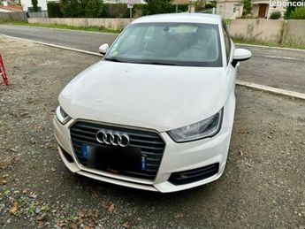  Voir détails -Audi A1 Sportback 1.6 TDI 116 S tronic à Nantes (44)