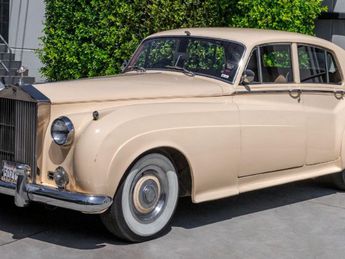  Voir détails -Rolls royce Silver Cloud  à  Le Havre (76)