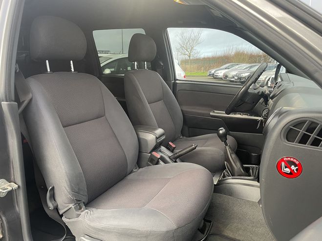Isuzu Dmax 3.0 TDI163 CREW 4X4 LS GRIS  de 2011