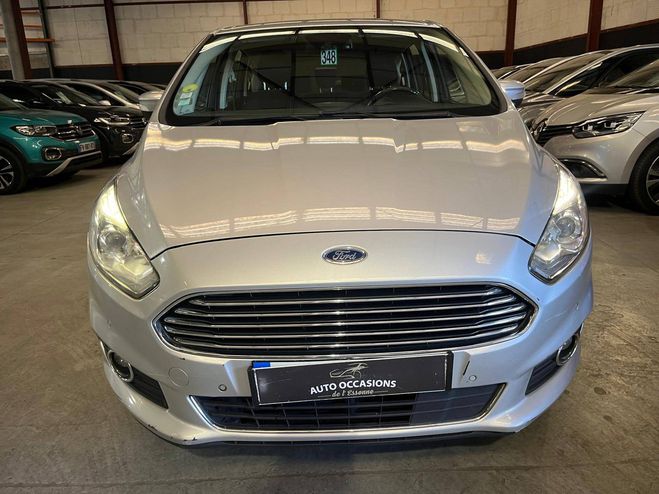 Ford  S-Max II 2.0 TDCi 180ch Stop&Start Executive P GRIS FONCE de 2017