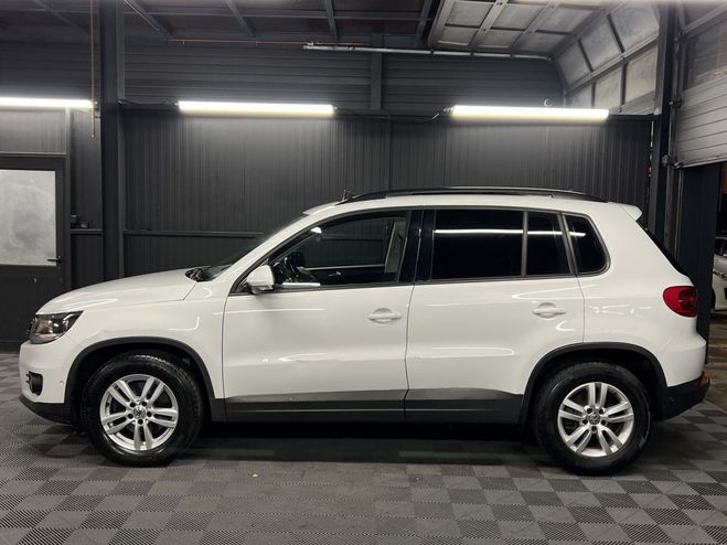 Volkswagen Tiguan PHASE 2 2.0 TDI 110 PREMIERE MAIN TOIT O Blanc de 2015