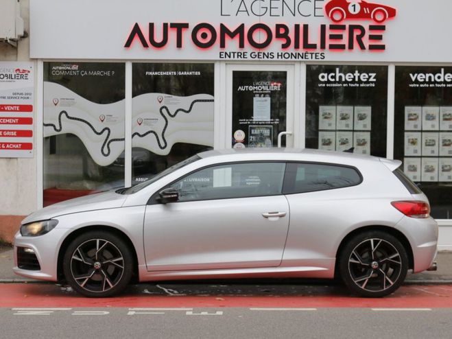 Volkswagen Scirocco 2.0 TFSI 211 Carat BVM (Origine FR, GPS, Gris de 2012