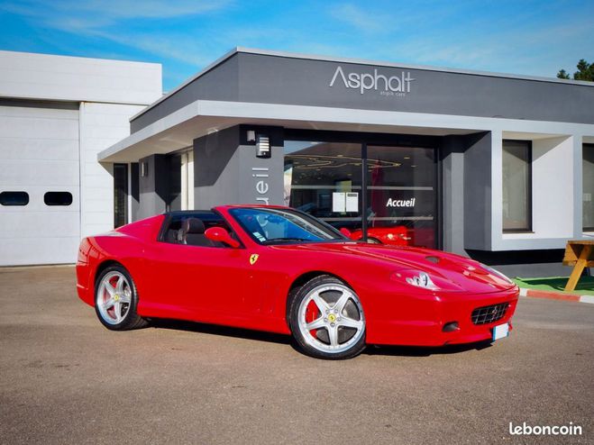 Ferrari 575 M Maranello 575 M Superamerica Pack GTC  Rouge de 2005