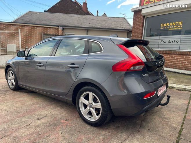 Volvo V40 d3 2.0d 150cv momentum  de 2013