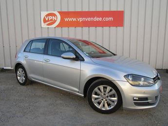  Voir détails -Volkswagen Golf 1.6 TDI 105ch BlueMotion Technology FAP  à  La Roche-sur-Yon (85)