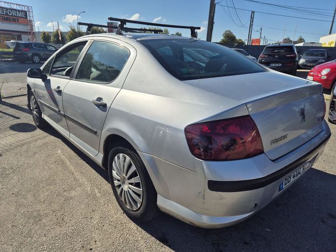 Peugeot 407 1.8 16V CONFORT FIABLE Gris de 2004