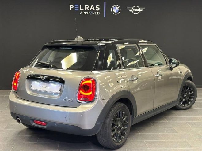 Mini Cooper 5 Portes 136ch BVA7 Euro6d-T Melting Silver de 2019