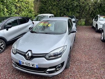  Voir détails -Renault Megane III 1.2 TCE 130 CV BOSE à Lires (62)