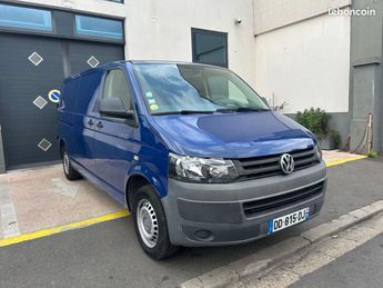  Voir détails -Volkswagen Transporter 2.0 TDI 140 ch L2H1 Business Line Histor à  Les Pavillons-sous-Bois (93)