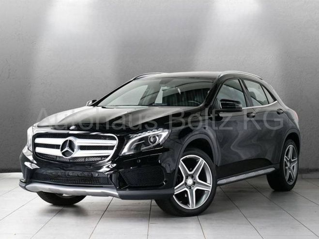 Mercedes Classe GLA 200 AMG Line Noir de 2015