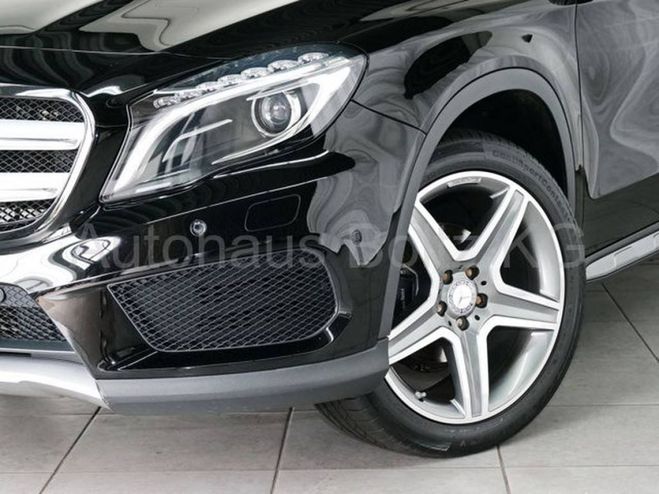 Mercedes Classe GLA 200 AMG Line Noir de 2015