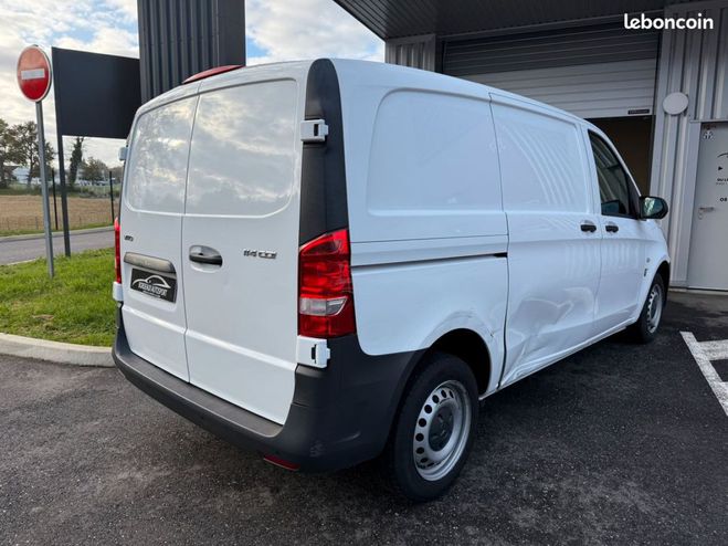 Mercedes Vito Mercedes Fourgon 114 2.2 CDi 136ch Compa Blanc de 2020