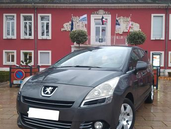  Voir détails -Peugeot 5008 1.6 hdi 7 places à Wittelsheim (68)