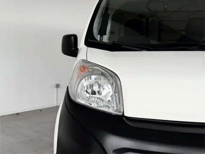 Fiat Fiorino 1.4 ESS / CNG 2PLACES CABINE CLIM RADIO Blanc de 2019