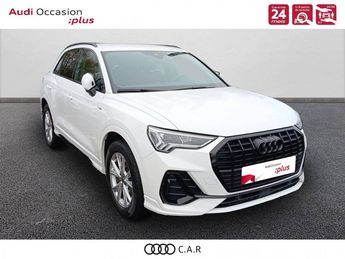  Voir détails -Audi Q3 45 TFSIe 245 ch S tronic 6 S line à  La Rochelle (17)