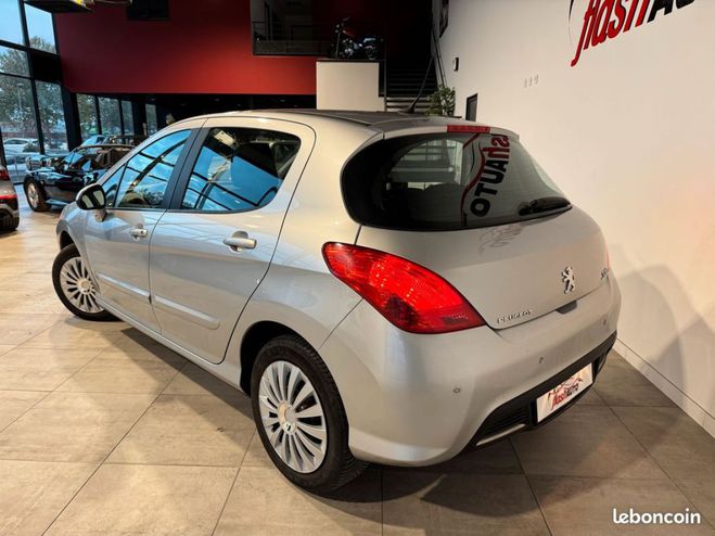 Peugeot 308 1.6 HDi 112cv-2011 Gris de 2011