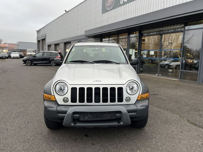 Jeep Cherokee 2.8 L CRD 163 CV Gris de 2008