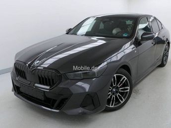  Voir détails -BMW Serie 5 520D M-Sport/Pano/Attelage à Montfermeil (93)