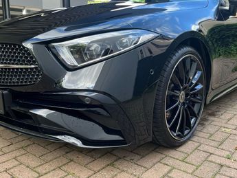  Voir détails -Mercedes Classe CLS 220 CDI AMG LINE à Montvrain (77)