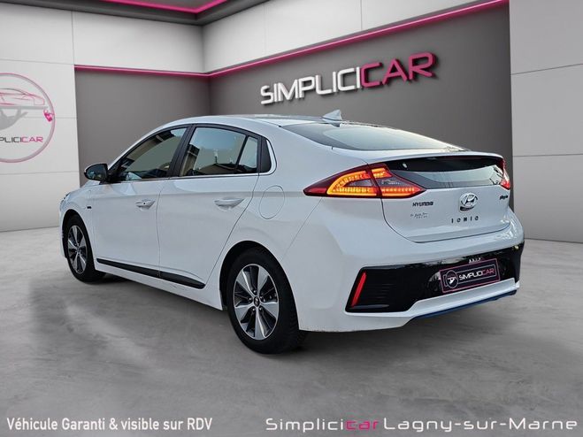 Hyundai Ioniq Hybrid 1.6 GDi 141ch Executive Blanc de 2018