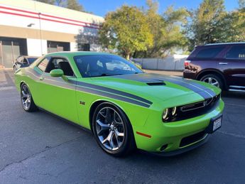  Voir détails -Dodge Challenger r/t plus 5.7l tout compris hors homologa à Paris (75)