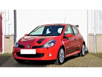  Voir détails -Renault Clio III 2.0 16v 200ch Sport à Rignieux-le-Franc (01)