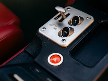  Voir détails -Ferrari 612 Scaglietti V12 5.7 540ch F1 à Paris (75)