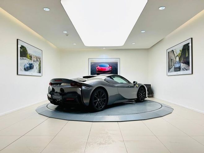 Ferrari SF90 STRADALE ASSETTO FIORANO Gris de 2021