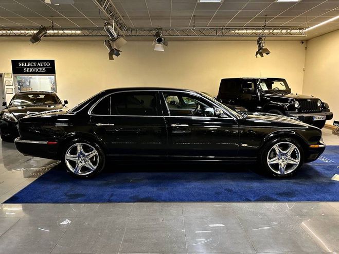 Jaguar XJ 4.2 V8 Sovereign 298ch NOIR de 2006