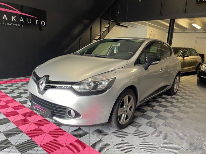 Renault Clio IV TCe 90 eco2 Limited Gris de 2014