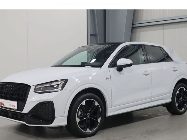 Audi Q2 35 TFSI 150 S tronic 7 S line TOIT Blanc de 2021