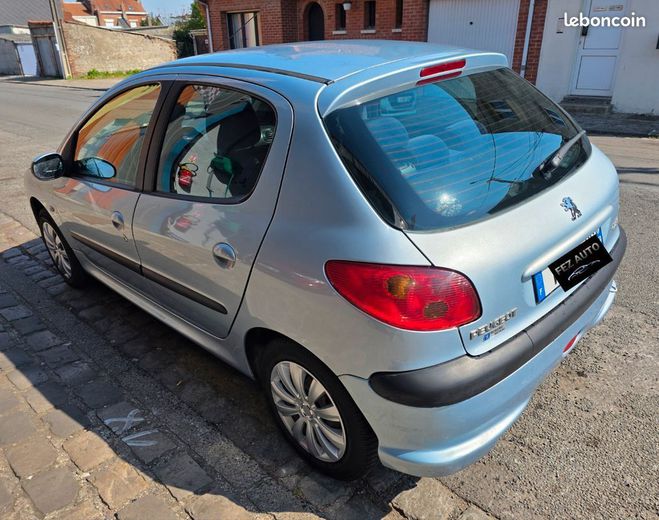 Peugeot 206 1.4 essence 75ch boite automatique Gris de 2003