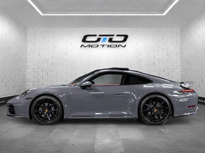 Porsche 911 Carrera Facelift Coup� 3.0i 394 PDK Hors Gris de 2024