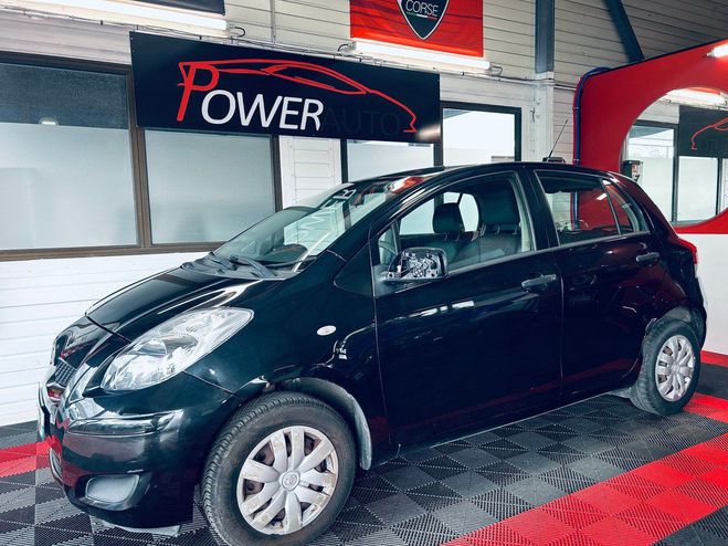 Toyota Yaris 1.0 VTI 185034KMS Noir de 2011