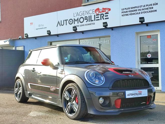 Mini Cooper GP II 218 ch John Works 1re main Gris de 2013