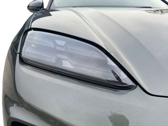  Voir détails -Porsche Macan II ELECTRIC 4S à Montvrain (77)