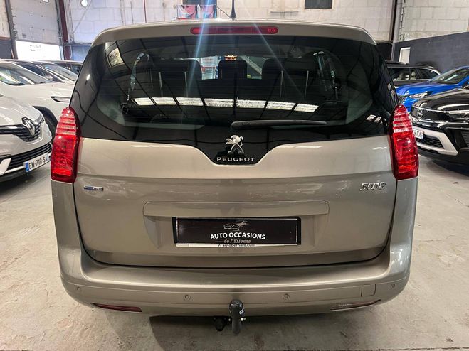 Peugeot  5008 1.2 Puretech Active S&S 7Pl GRIS de 2016