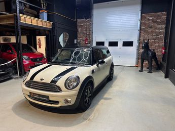  Voir détails -Mini Clubman R55 1.6i - 120 Cooper Pack Chili à Saint-Ouen-l'Aumne (95)