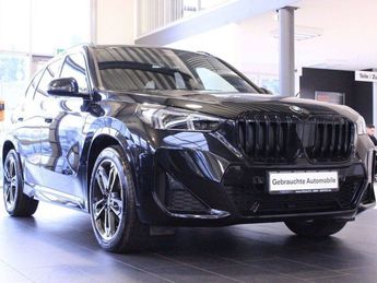  Voir détails -BMW X1 X120d xDrive M Sport LED/AHK/ACC/PANO/HU à Montfermeil (93)