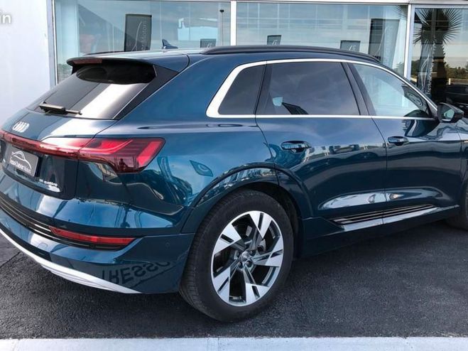 Audi e-tron 55 quattro 408 ch Avus Bleu de 2020